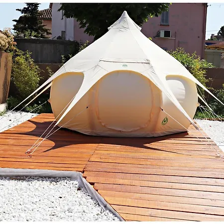 Luxury tent Superbe Glamping Avec Terrasse Privative 5min Cannes